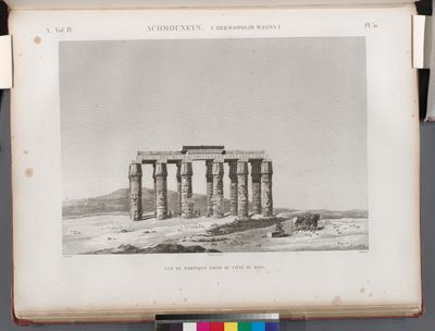 Achmouneyn (Hermopolis Magna). Vue du portique, prise du côté du midi.